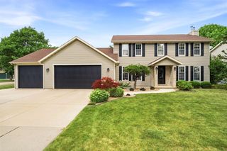 1502 E CRANBERRY DRIVE, Appleton, WI 54915