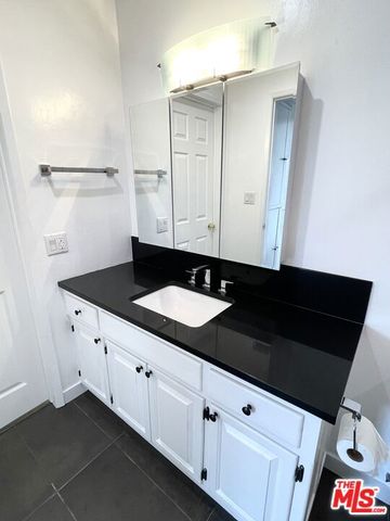 12310 Summertime Lane 310, Culver City, CA 90230