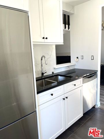 12310 Summertime Lane 310, Culver City, CA 90230