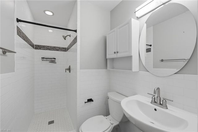 805 Virginia CT, Virginia Beach, VA 23451