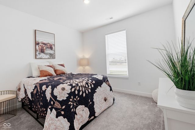 5577 Volanti Way, Greenwood, IN 46143