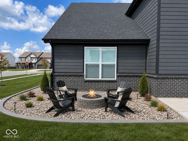 5577 Volanti Way, Greenwood, IN 46143