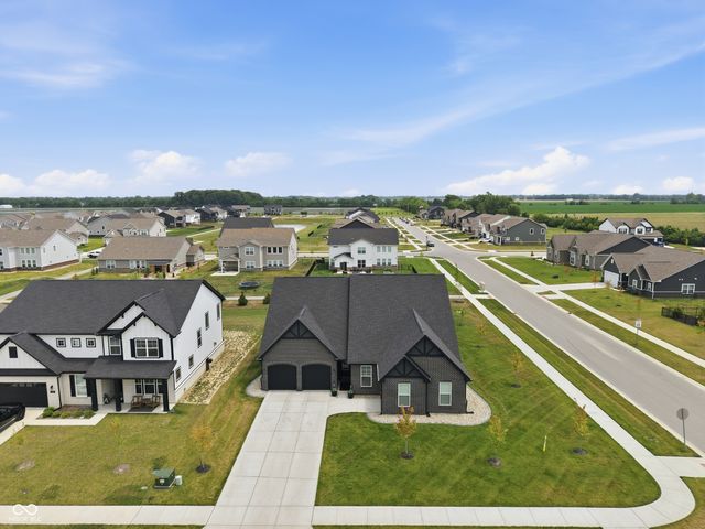 5577 Volanti Way, Greenwood, IN 46143