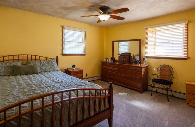 14 Sutton Street, Smithfield, RI 02828