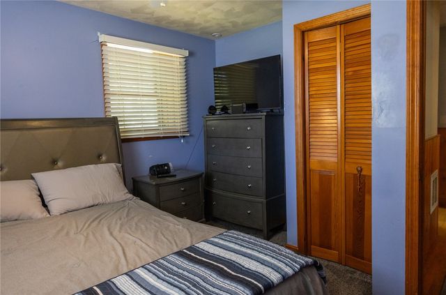 14 Sutton Street, Smithfield, RI 02828