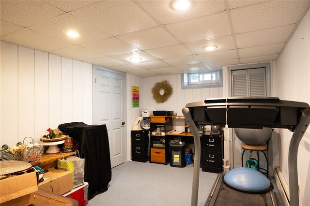 14 Sutton Street, Smithfield, RI 02828
