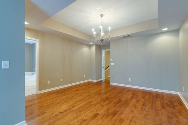 7802 Kemberton Dr, W, Nolensville, TN 37135