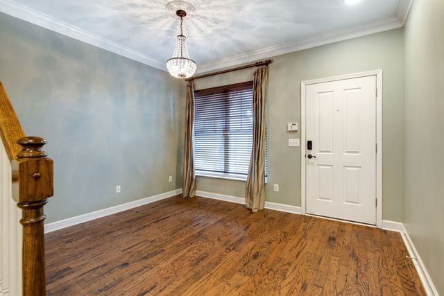7802 Kemberton Dr, W, Nolensville, TN 37135
