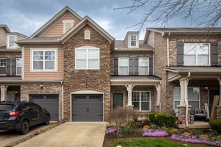 7802 Kemberton Dr, W, Nolensville, TN 37135
