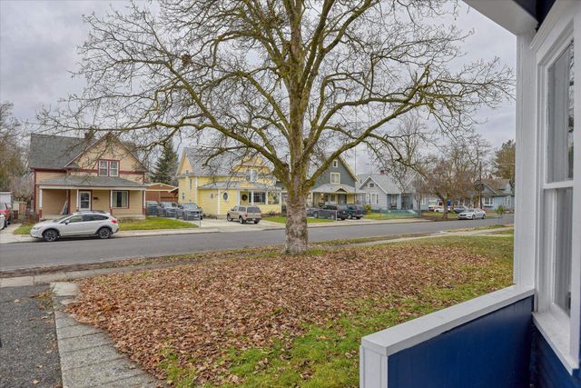 1812 W Nora Ave, Spokane, WA 99205