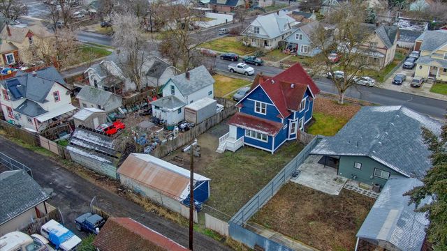 1812 W Nora Ave, Spokane, WA 99205