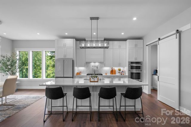 549 Daniel Circle Drive, Mills River, NC 28759