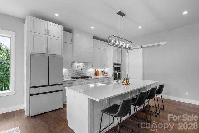 549 Daniel Circle Drive, Mills River, NC 28759
