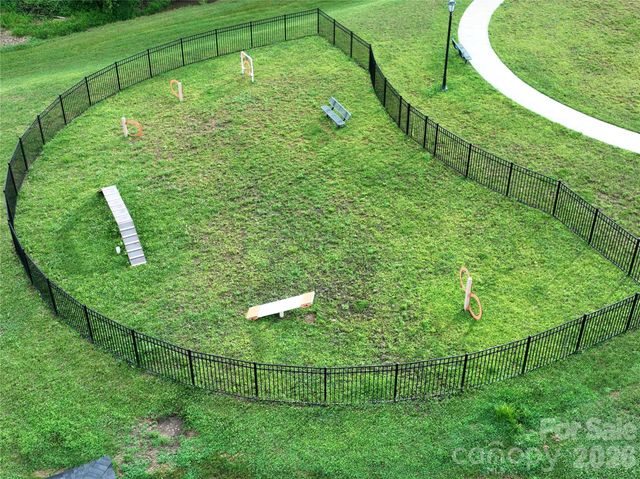 549 Daniel Circle Drive, Mills River, NC 28759