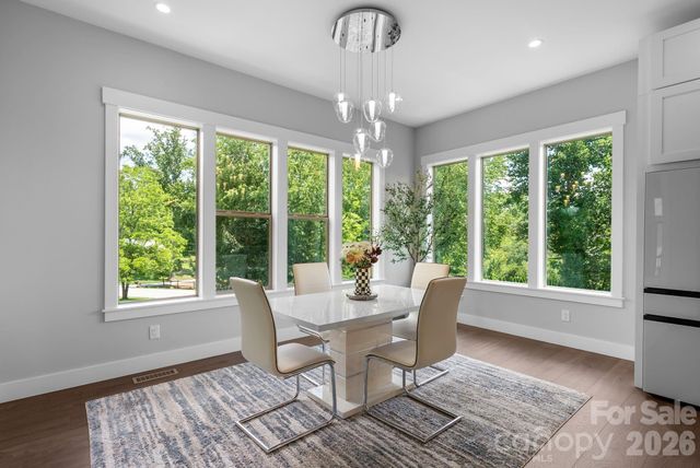 549 Daniel Circle Drive, Mills River, NC 28759