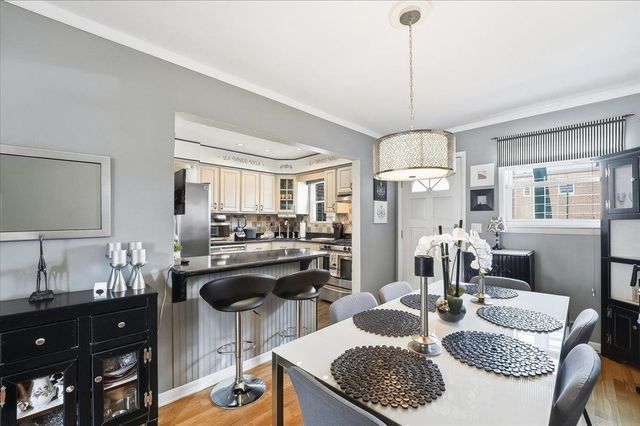 631 AVENUE A, Bayonne, NJ 07002