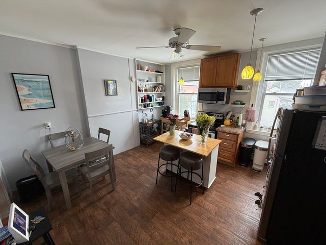 439 Cambridge St. 2, Cambridge, MA 02141