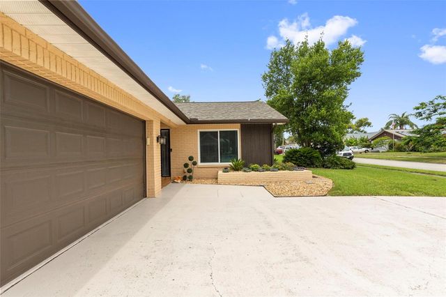 3028 GREGOR COURT, Palm Harbor, FL 34684