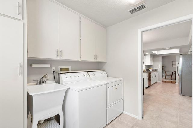 3028 GREGOR COURT, Palm Harbor, FL 34684