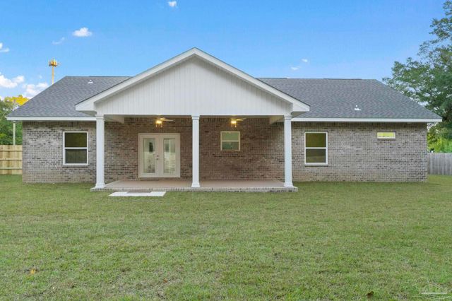 6879 Joyce Dr, Milton, FL 32570