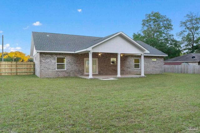 6879 Joyce Dr, Milton, FL 32570