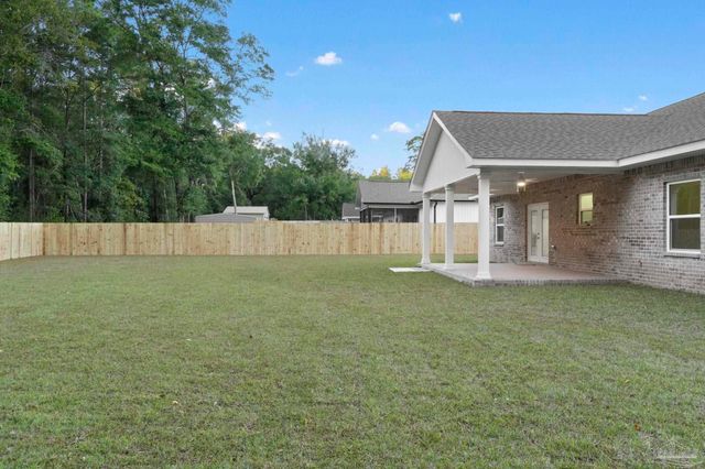 6879 Joyce Dr, Milton, FL 32570