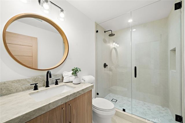 11 Jetty, Corona Del Mar, CA 92625