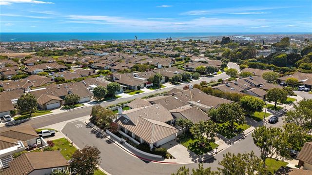 11 Jetty, Corona Del Mar, CA 92625