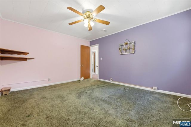 16 Arlington Avenue, Caldwell, NJ 07006