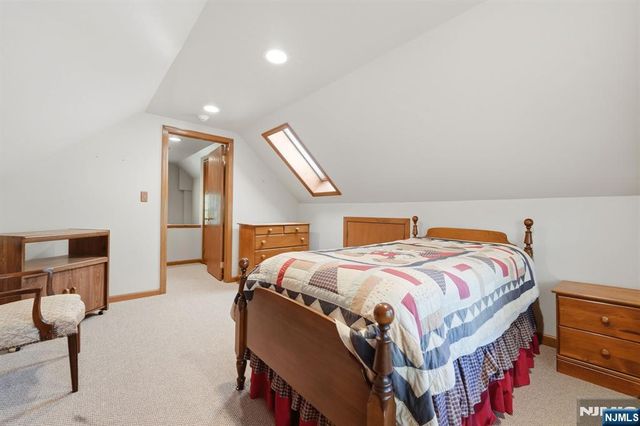 16 Arlington Avenue, Caldwell, NJ 07006