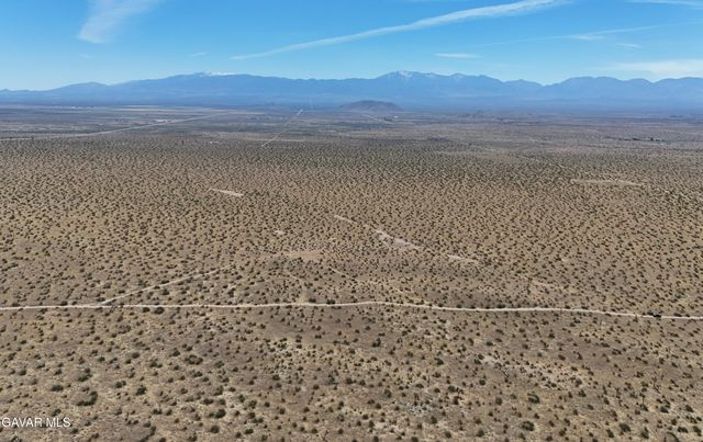 0 E Ave M8 Vic 232 Ste, Lancaster, CA 93535