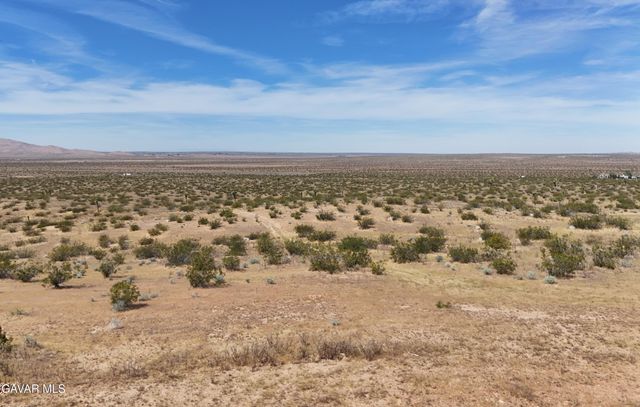 0 E Ave M8 Vic 232 Ste, Lancaster, CA 93535