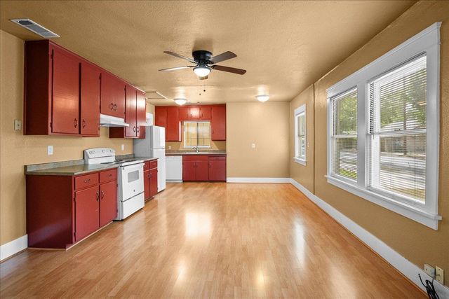 405 E Morris Ave, Modesto, CA 95354