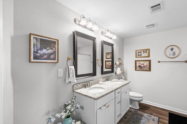 705 Mitchell, Headland, AL 36345