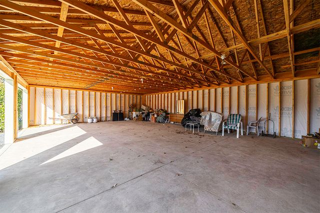 273 Theo Drive, Talent, OR 97540