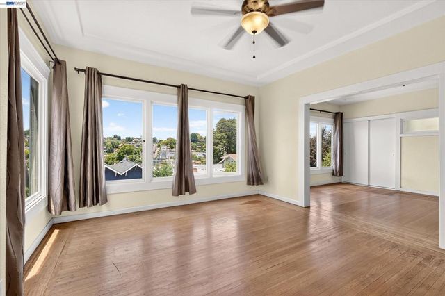 753 Warfield Ave, Oakland, CA 94610