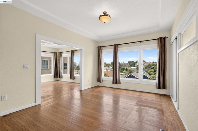 753 Warfield Ave, Oakland, CA 94610