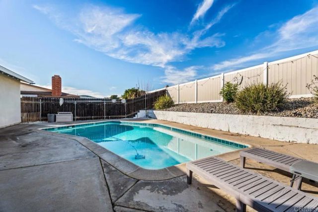 10458 Susie Place, Santee, CA 92071