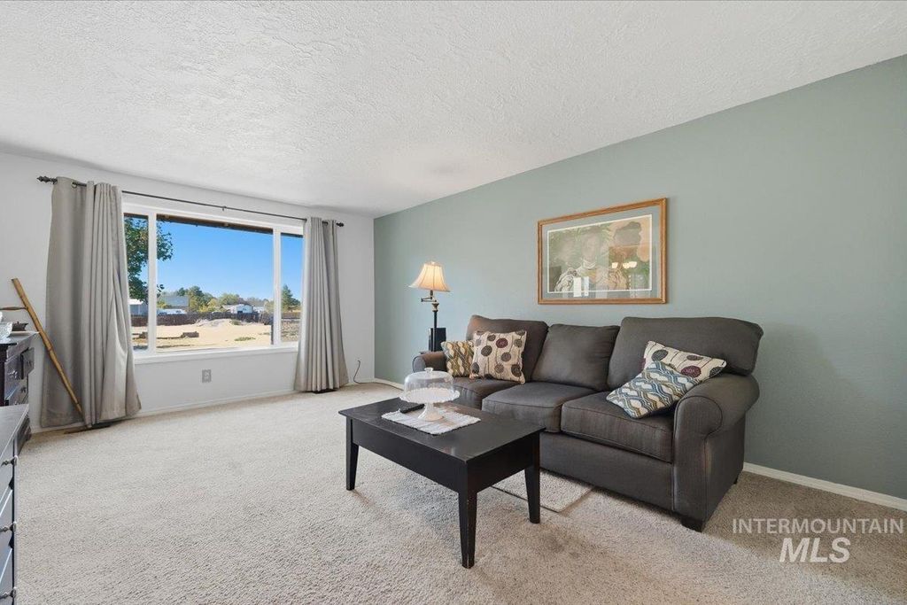 5555 S Tinker St, Boise, ID 83709 photo 3