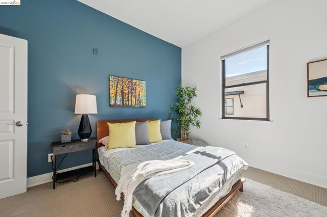 1143 66Th St, Oakland, CA 94608