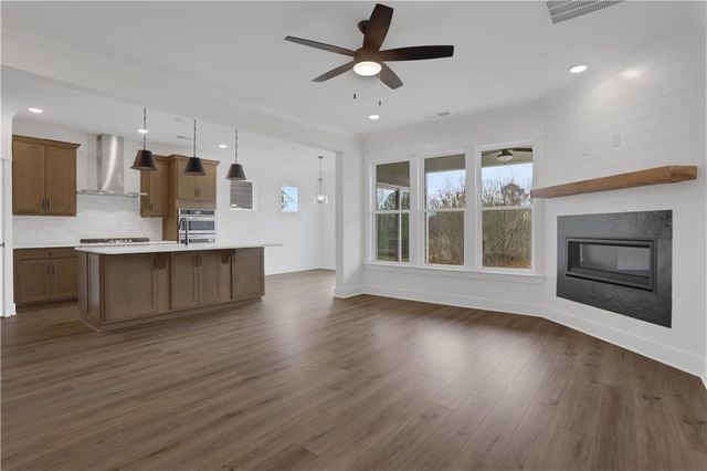 325 Conifer Lane, Ball Ground, GA 30107