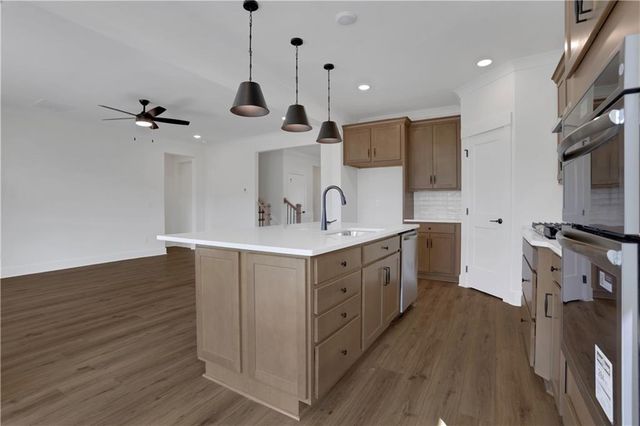 325 Conifer Lane, Ball Ground, GA 30107