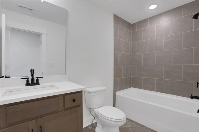 325 Conifer Lane, Ball Ground, GA 30107