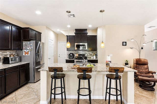 2815 Rough Green Street, Las Vegas, NV 89117