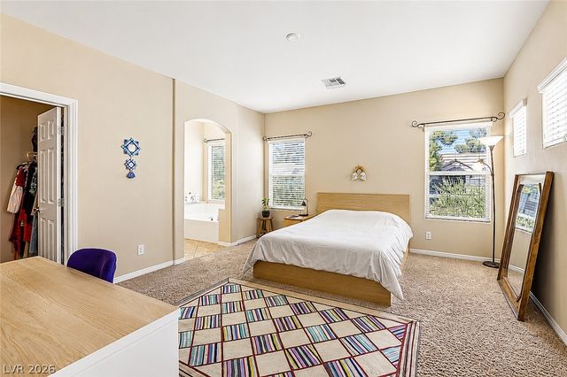 2815 Rough Green Street, Las Vegas, NV 89117