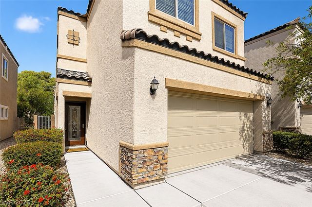 2815 Rough Green Street, Las Vegas, NV 89117