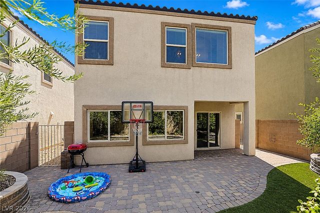 2815 Rough Green Street, Las Vegas, NV 89117