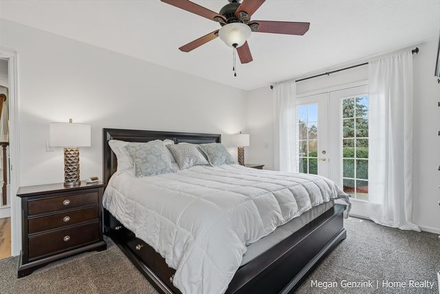 210 Bay Circle Court, Holland, MI 49424