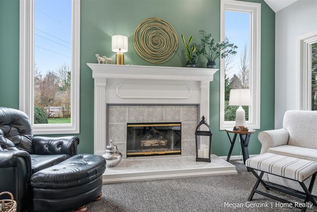 210 Bay Circle Court, Holland, MI 49424