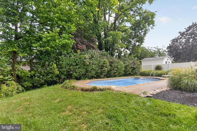 306 MORVEN PARK CT NW, Leesburg, VA 20176